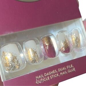 ✨ Red Aspen Acrylic Nail Dashes – “Glimmering Gena” – NEW in Box ✨
